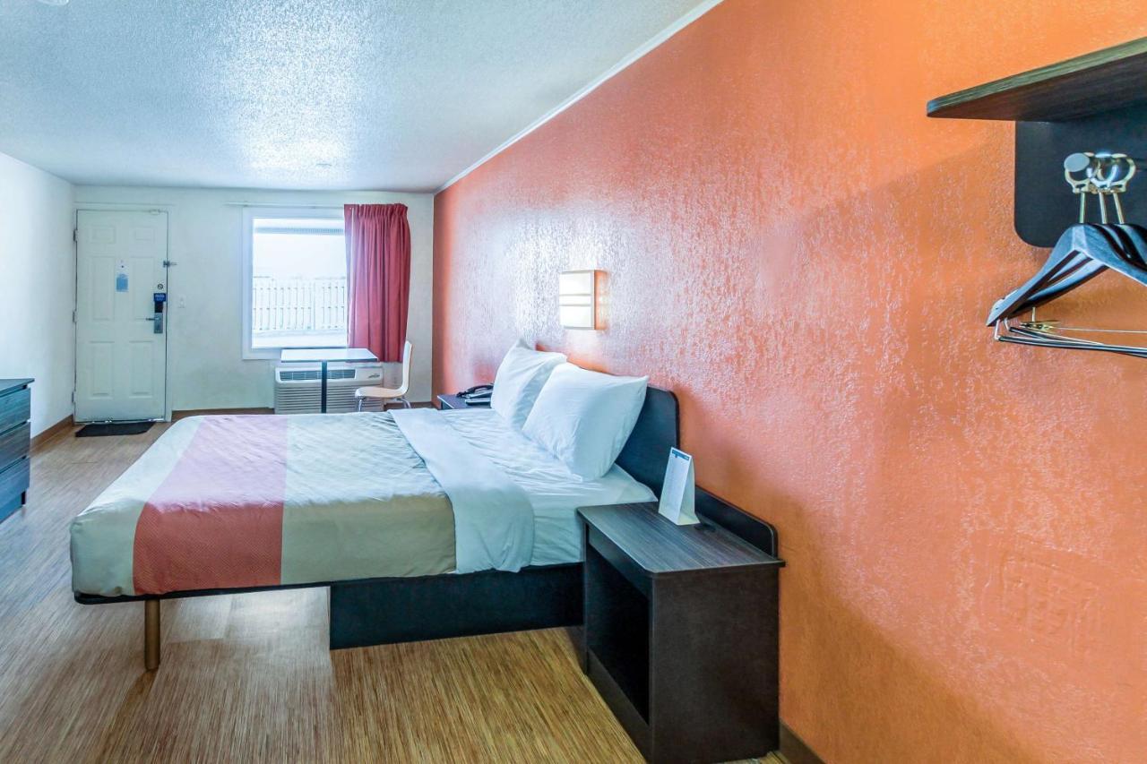 Motel 6 Kalamazoo Extérieur photo